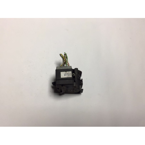 Ford Focus 2001 Sinyal kolu 98AG17A553