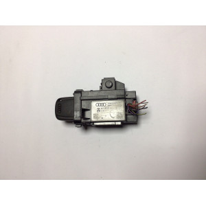 Audi A6 Kontak Anahtar Yuvası 8K0909131
