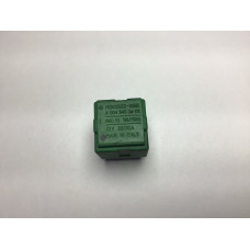 Mercedes Röle A0045450405