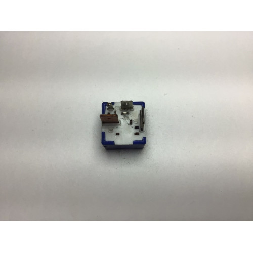 Volkswagen Audi Seat Skoda Yakıt Pompa Rölesi 857951253 899663