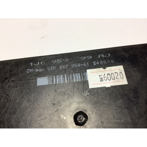 VolksWagen Passat Golf Bora Konfor Beyni 1J0959799AJ