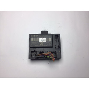 Audi Q7 4L Ön Sag Kapı Kontrol Beyni  4L0959792B 4L0910793B