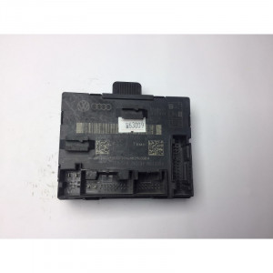 Audi A4 B8 2.0T 09-14 Ön Sol Kapı Kontrol Beyni 8K0959793D