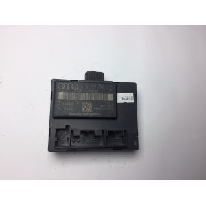 Audi Q7 Kapı Beyni  4L0959794B 4L0910795B