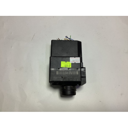 Mercedes W203 Kontak Yuvası 2035450108