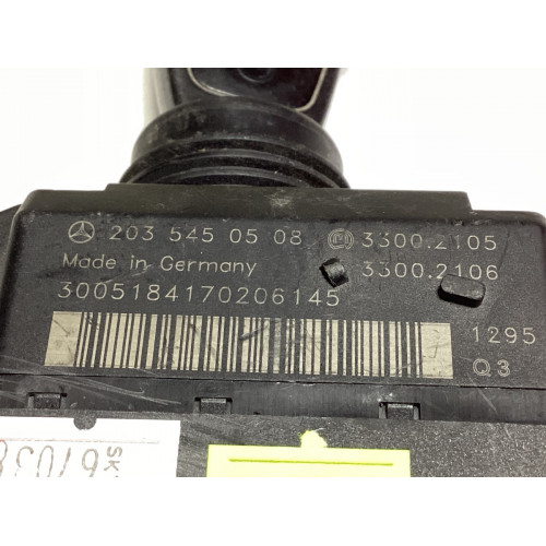 Mercedes W203 Kontak Yuvası Ve Anahtarı 2035450508