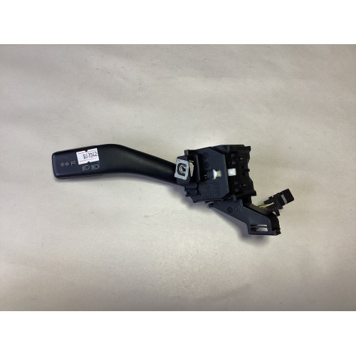 Volkswagen Caddy Golf 5 Jetta Tiguan Sinyal Kolu 1K0953513