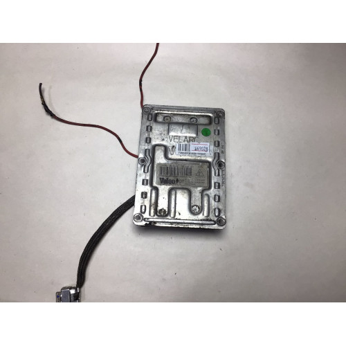 Volvo V70 XC70 Xenon Far Beyni 89030469