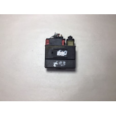 Citroen C4 Kızdırma Bujisi Ön Isıtma Rölesi 96520211 0-1801095-1