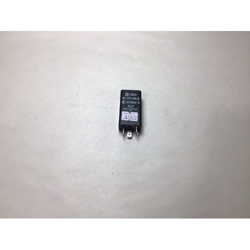 Volkswagen Röle Kontrol Ünitesi 811919098B 05896410