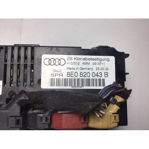 Audi A4 B6 B7 Klima Kontrol Ünitesi 8E0820043B 0513711