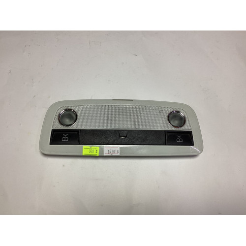 Mercedes W212 Tavan Lambası A2049060335