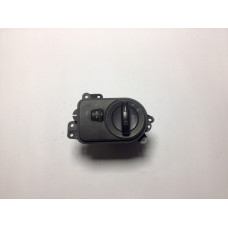Ford Fiesta Far Anahtarı 2S6T13A024BB