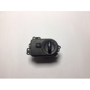 Ford Fiesta Far Anahtarı 2S6T13A024BB