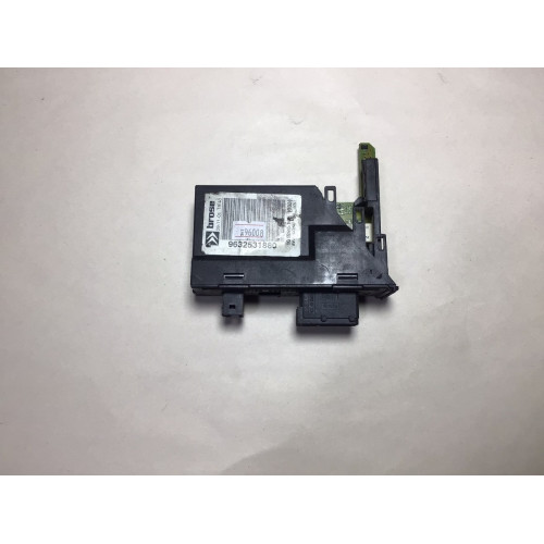 Citroen C5 Sol Ön Elektrikli Cam Motoru 9632531880