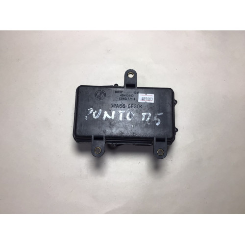 Honda Civic Isıtıcı Motor Blower Direnç PA66-GF30 46410810