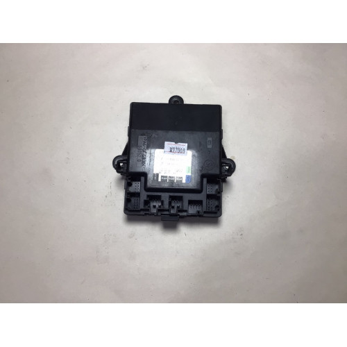 Mercedes W245 Kapı Kontrol Ünitesi A1698202285 10001427