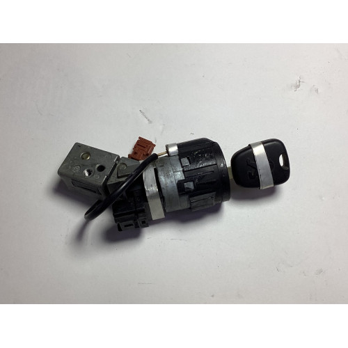 Peugeot 307 1.6 Motor Beyni Komple Seti 0281011863 EDC16C3 9661377280 9660105980 36.353.100 