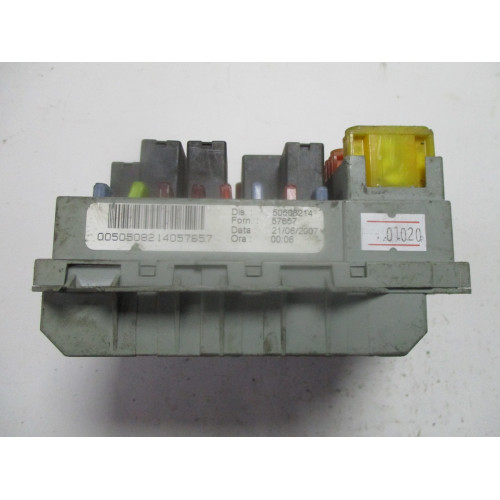  Fiat Stillo Sigorta Kutusu 0051724394057657