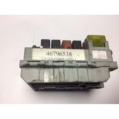 Fiat Stilo 1.9JTD Sigorta Body Beyni 46796538