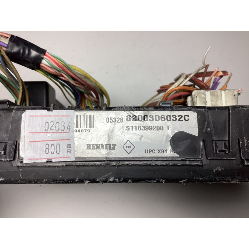 Renault Megane 2 Scenic Sigorta Body Beyni 8200306032C S118399200F