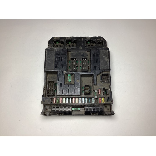 Peugeot 307 Sigorta Body Beyni 9636760580F 9644098180