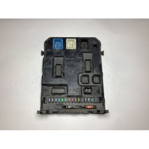 Citroen C3 Sigorta Body Beyni 9666952180 X03 Sigorta