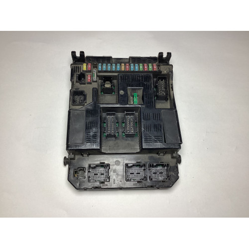 Peugeot 307 Sigorta Body Beyni 9636760580E 9644098180