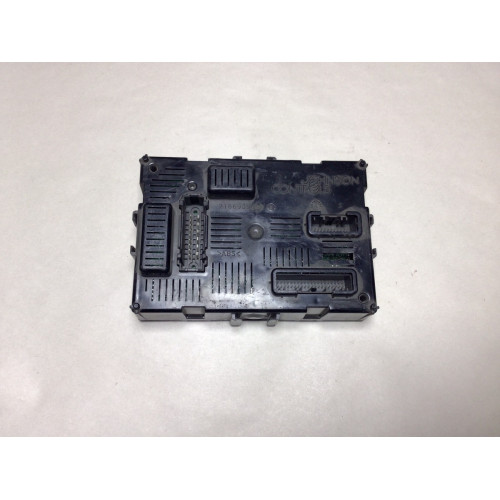 Renault Clio 3 Sigorta Body Beyni 20083061 8201054128