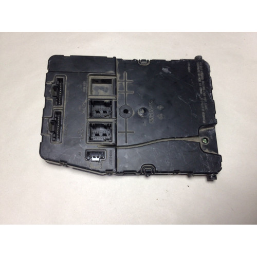 Renault Megane 2 Sigorta Body Beyni 8200525383
