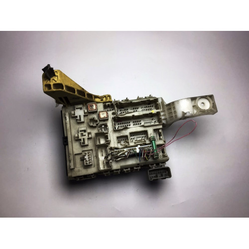Toyota Avensis T27 Sigorta Body Beyni 82730-05680