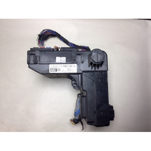 Volvo XC90 Sigorta Body Beyni 30786476