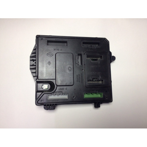Renault Megane 3 Sigorta Body Beyni S180180050D 284B18811R