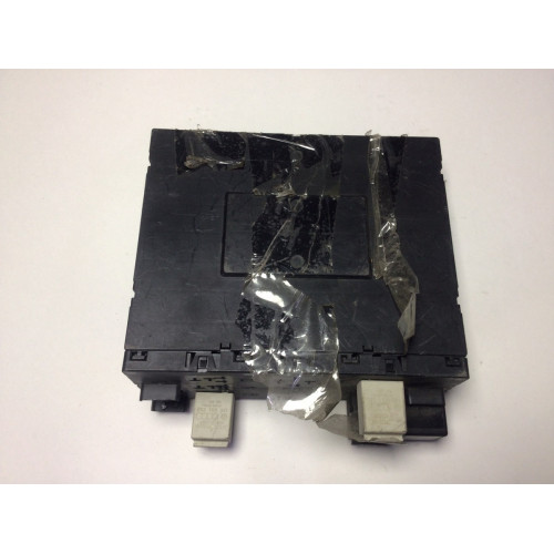 Volkswagen Passat B6 Sigorta Body Beyni 3C0937049AE