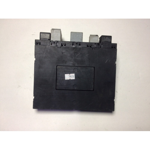 Volkswagen Golf Jetta  Sigorta Body Beyni 3C0937049E