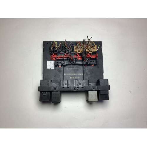 Volkswagen Caddy Passat Golf Jetta Skoda Octavia Konfor Beyni 3C8937049E