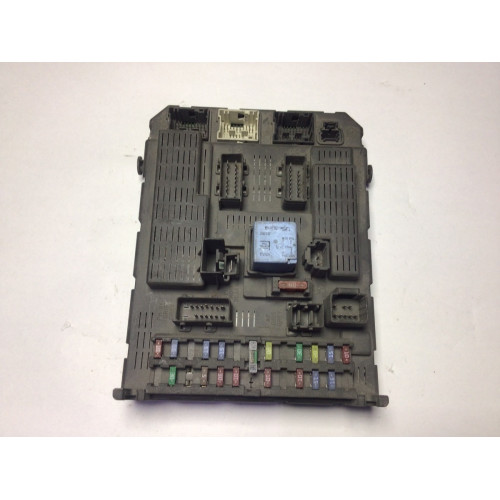 Citroen C5 C8 Peugeot 407 807 Sigorta Body Beyni 1499705080