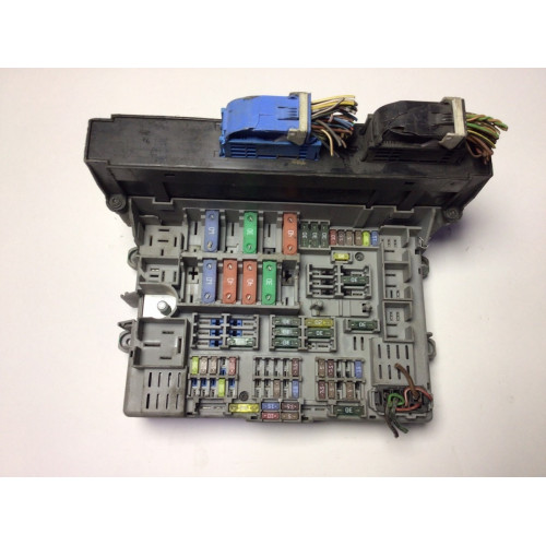 BMW E90 Sigorta Body Beyni 6906621-04