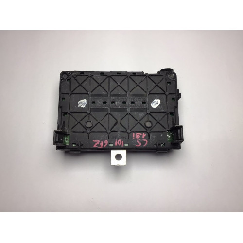 Citroen C5 1.8 Sigorta Body Beyni