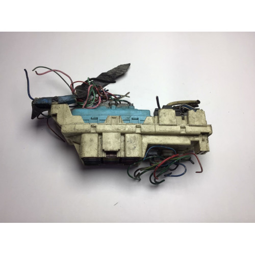 Toyota Corolla Sigorta Body Beyni 82641-12010 068900-0760