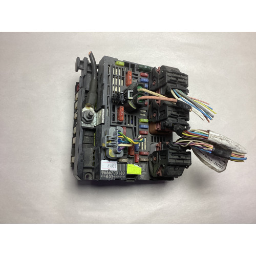 Citroen C4 C5 BSM R02 Sigorta Beyni 9666700180 BSM-R02-00