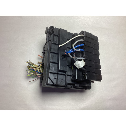 Peugeot 407 Citroen C4 C5 BSM R02 Sigorta Beyni 9667044980 BSM-R02-00