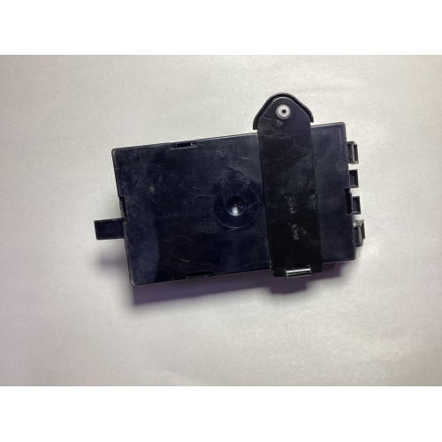 Renault Trafic Konfor Beyni P8200530975--M UCH-N2