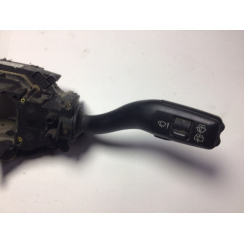 Audi A4 S4 B7 Far Kolu Sinyal Kolu Komple 8E0953549S K0105114412