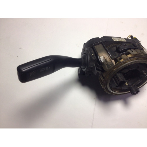 Audi A4 Far Kolu Sinyal Kolu Komple 8E0953549L K01305114406