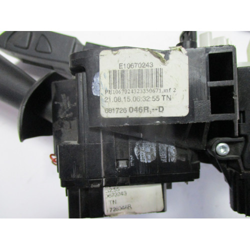 Dacia Duster Logan Sandero Sinyal Silecek Kolu Komple 681726046R