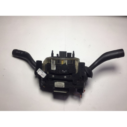 Volkswagen Touareg Far Kolu Sinyal Kolu Komple 7L6953549F K0105114206