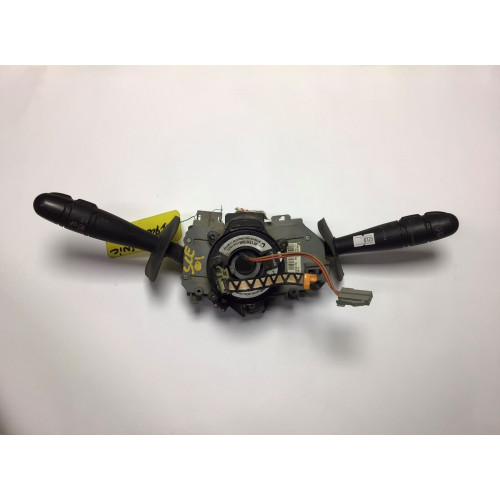 Renault Scenic Far Sinyal Kolu 64034961A