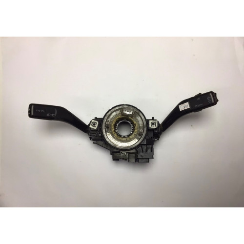 Audi A3 Far Sinyal Kolu 1K0953503F