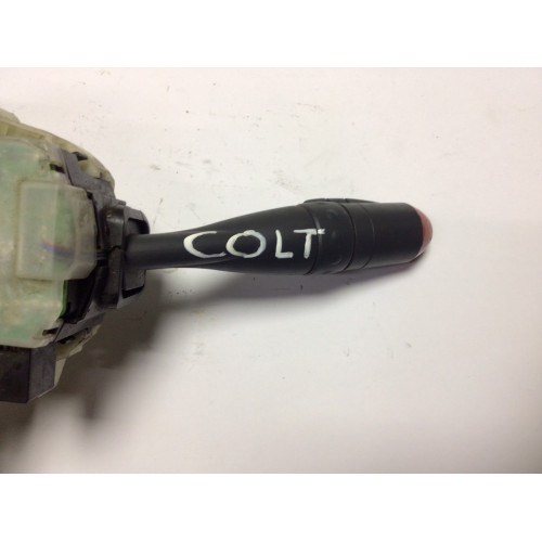 Mitsubishi Colt Sinyal Kolu 8600A237XA